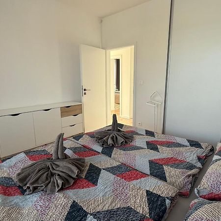 Klimatizovany Apartmanovy Dom, S Virivkou, 1B セネツ エクステリア 写真